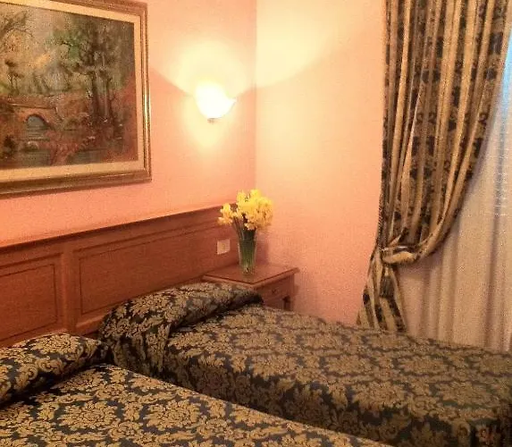 Hotel Ventura 3*
